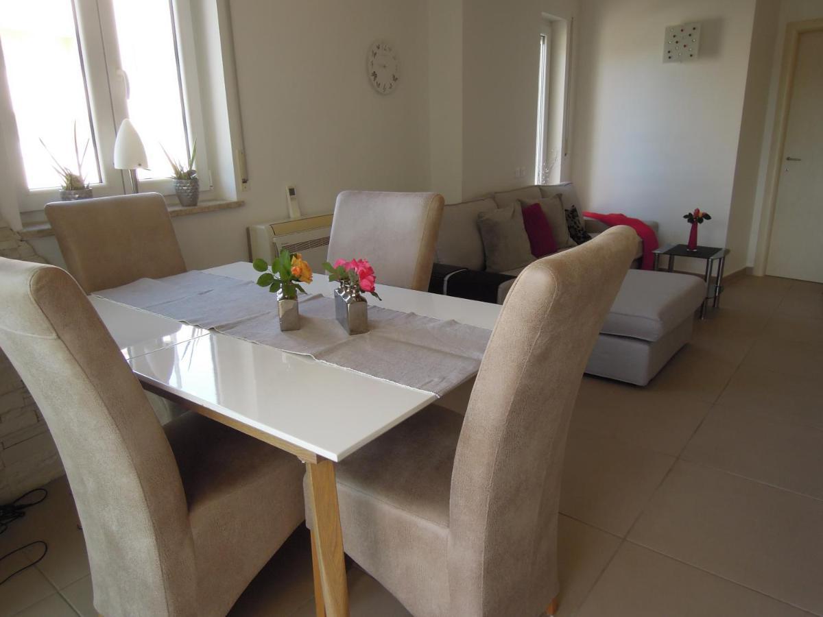 Stella Maris Appartement أوماغ المظهر الخارجي الصورة